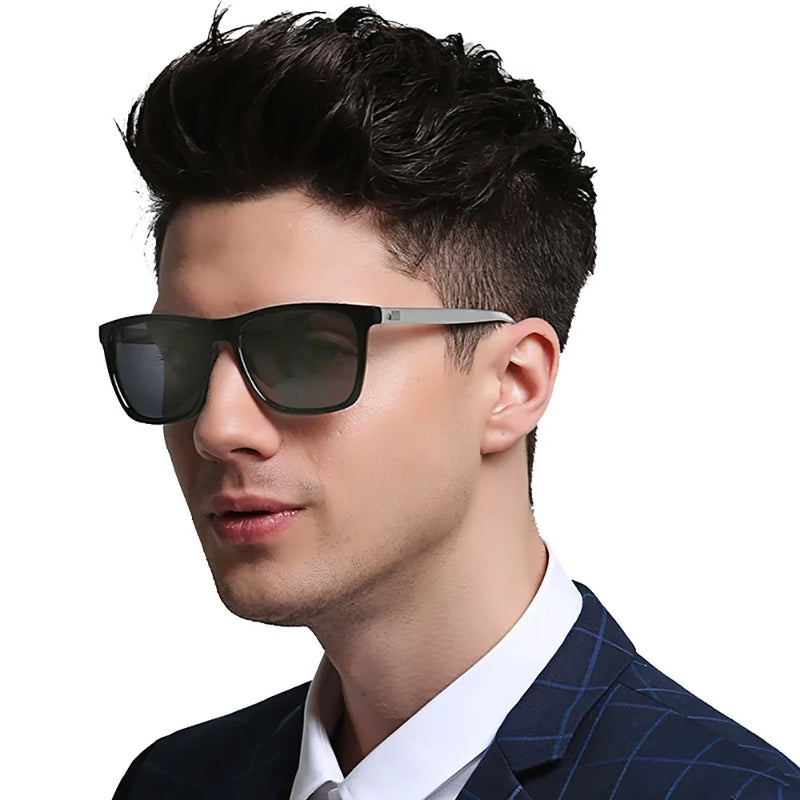 Óculos de Sol Masculino Quadrado Clássico Cor Cinza